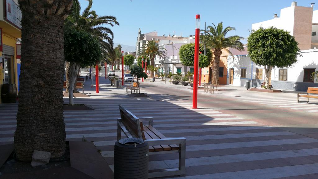 La Casa Del Primo Yo Trabajo Y Tu Beneficio Villa Arinaga Exterior foto