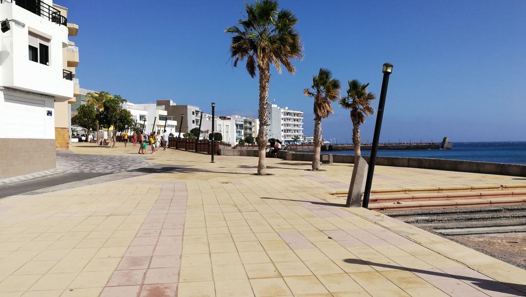 La Casa Del Primo Yo Trabajo Y Tu Beneficio Villa Arinaga Exterior foto